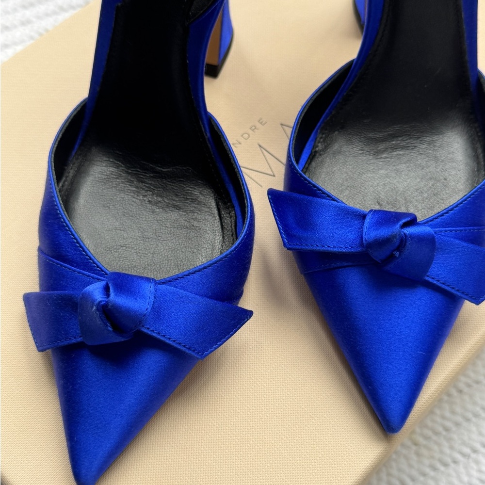 Clarita Bell Slingback - Royal Satin Electric Blue 

Alexandre Birman Heels